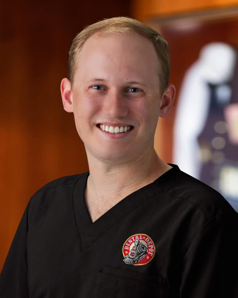 Headshot of Dr. Carson Paskowski of Dental Depot's Moore Dental Clinic