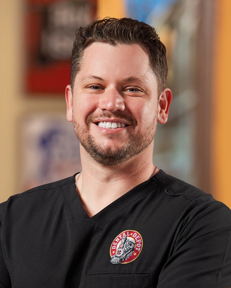 Head shot for Dr. Chad Kohl, dentist at Dental Depot in Owasso, OK.