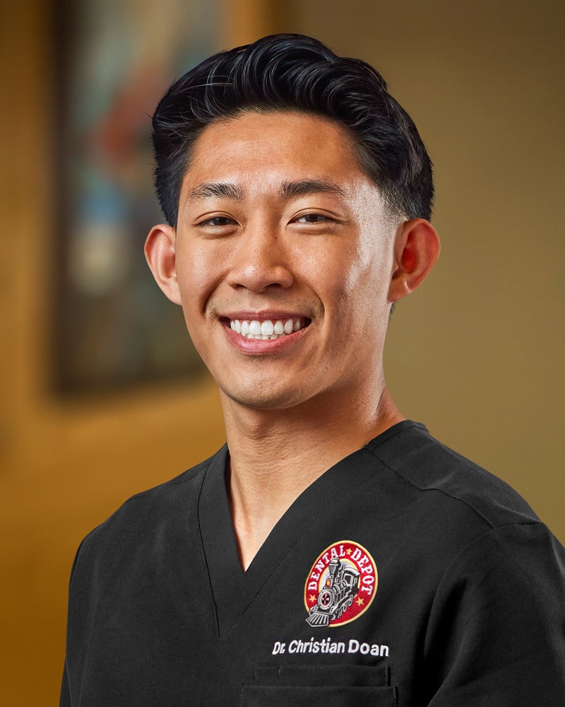 Headshot for Dr. Christian Doan