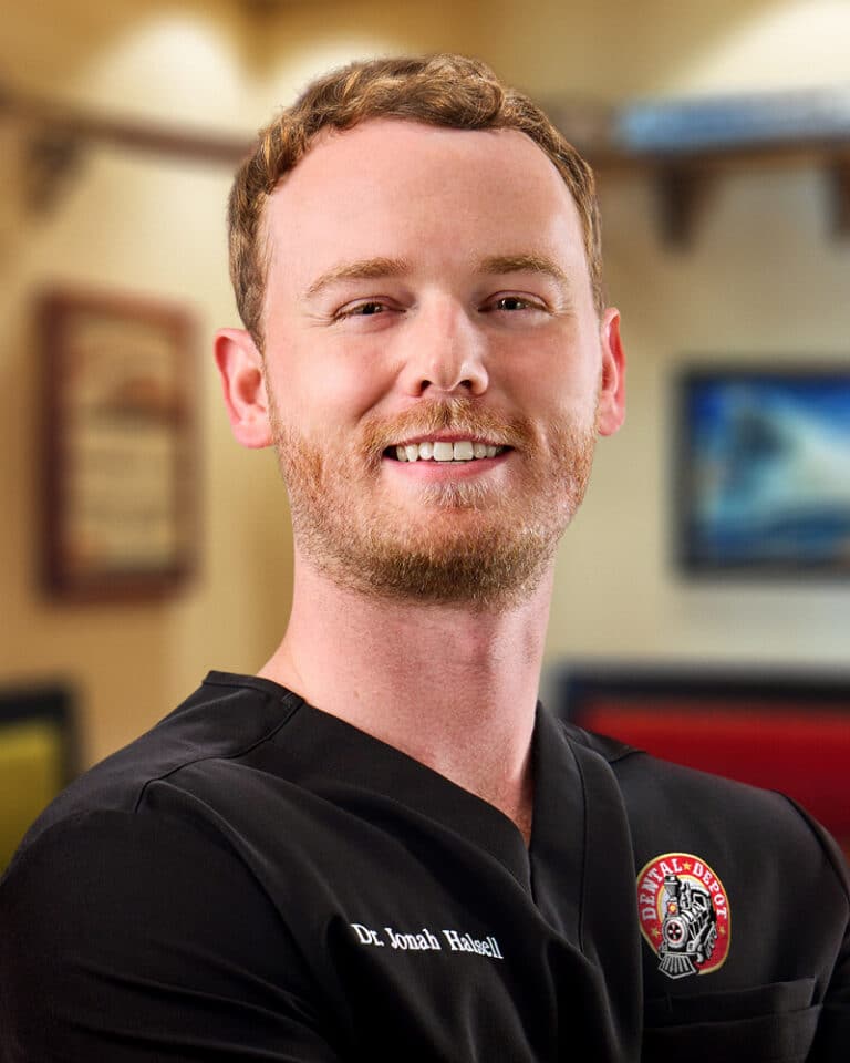 Head shot for Dr. Jonah Halsell in Tulsa, OK for Dental Depot.