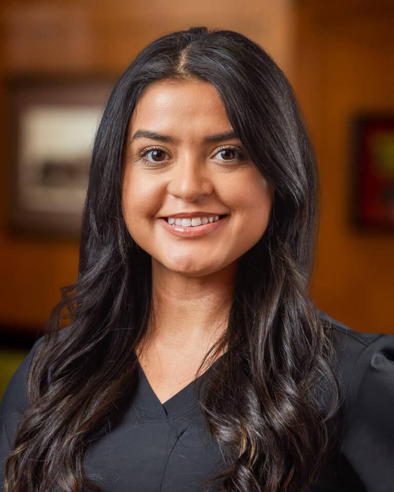 Head shot for Dr. Yoanna Avina at Dental Depot of Oklahoma.